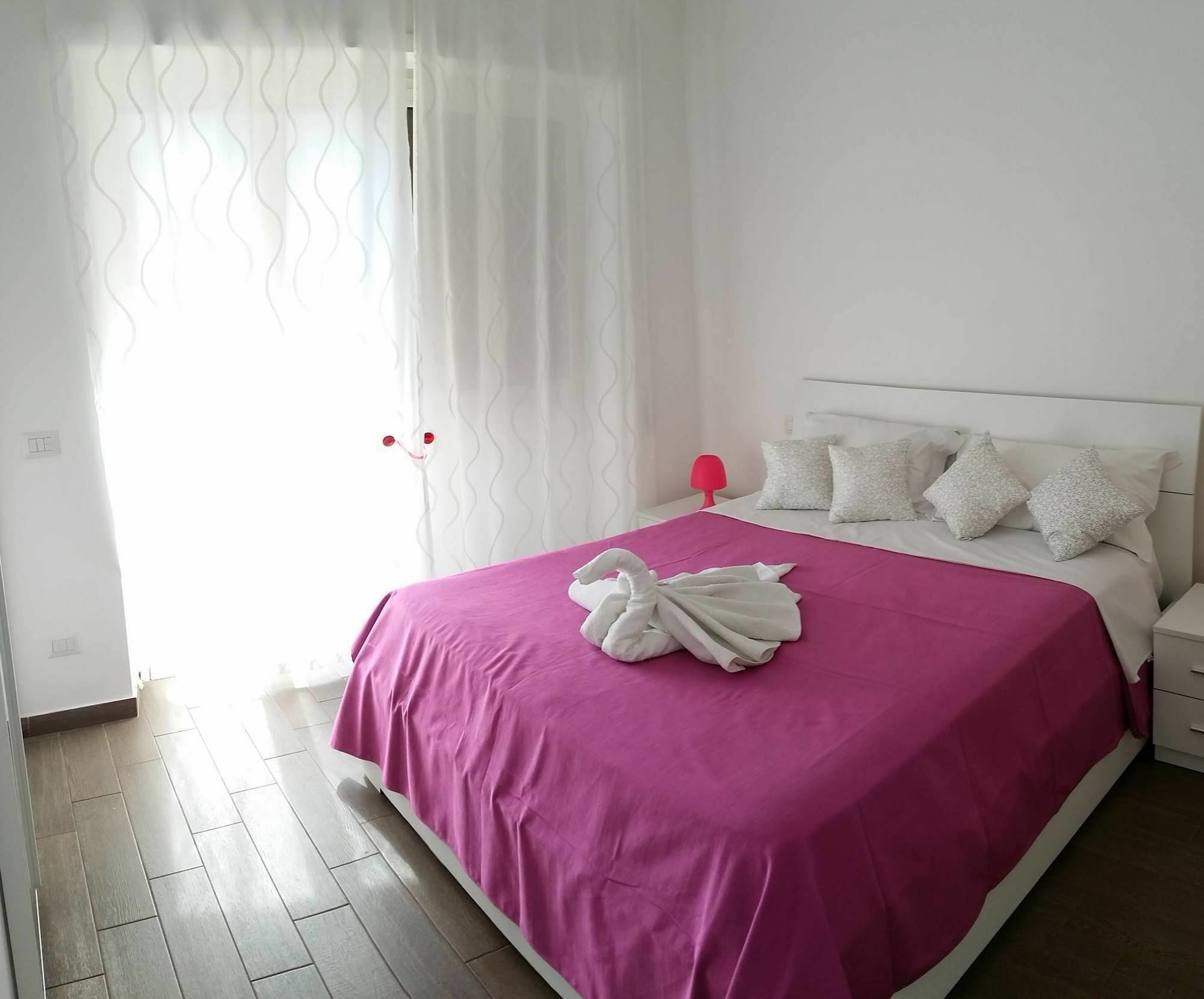 Da Lucia Bed & Breakfast Рим Екстериор снимка